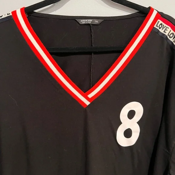 Long black dress 🖤 - Picture 5 of 7